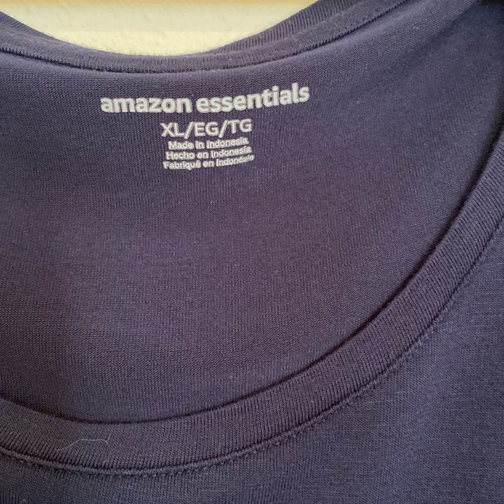 Amazon Essentials - Picture 3 of 4
